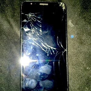I’m selling a moto3rola it’s cracked but works u need a charger for it